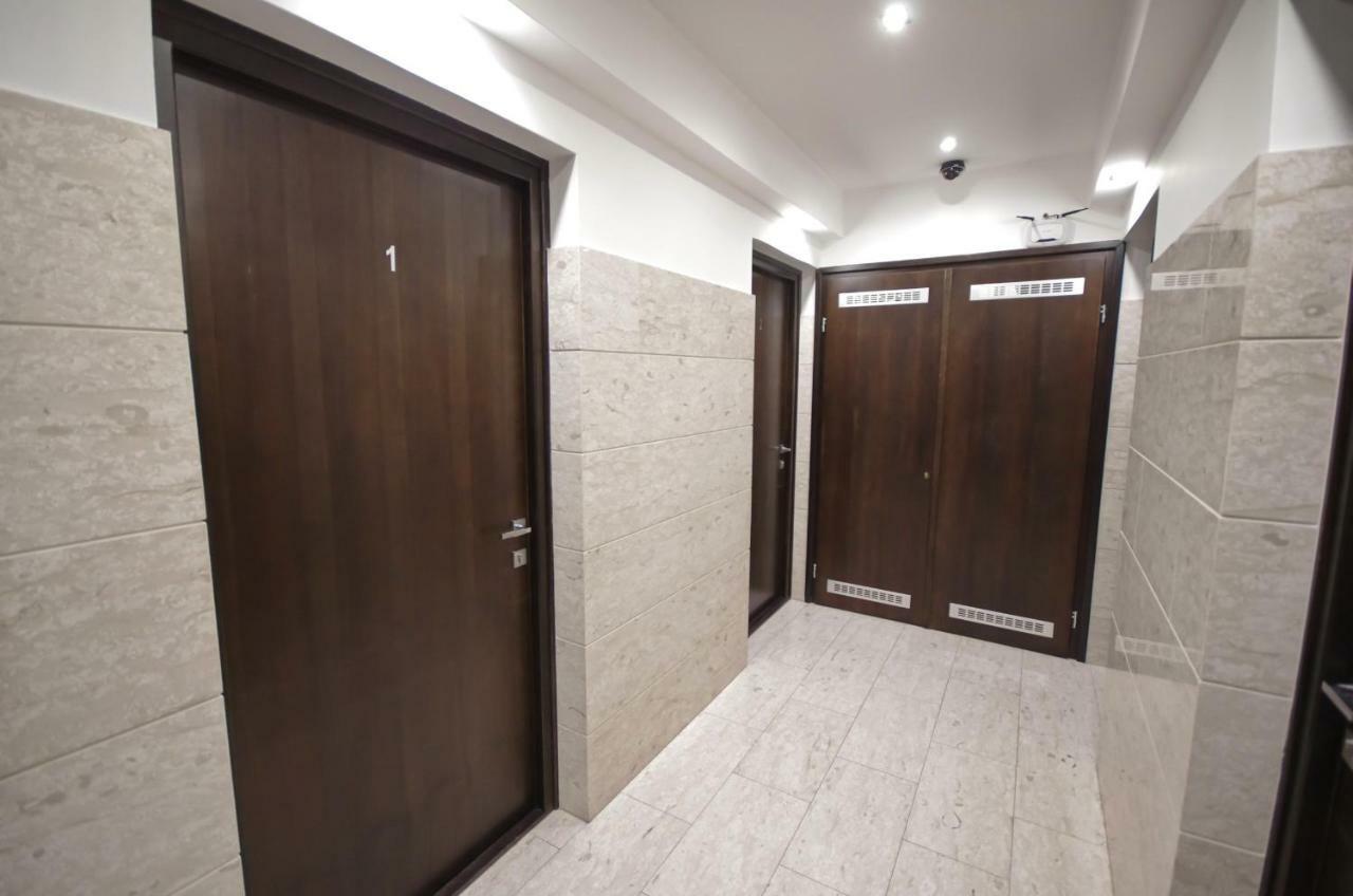 גיולה Royal Residence Apartments מראה חיצוני תמונה