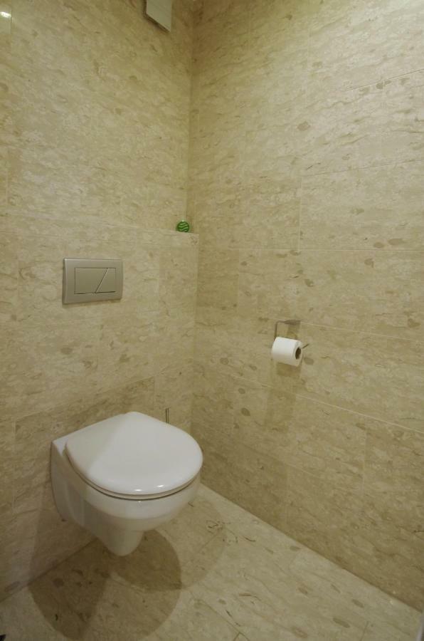 גיולה Royal Residence Apartments מראה חיצוני תמונה