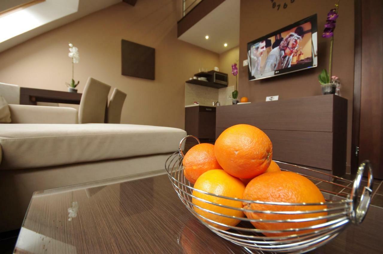 גיולה Royal Residence Apartments מראה חיצוני תמונה