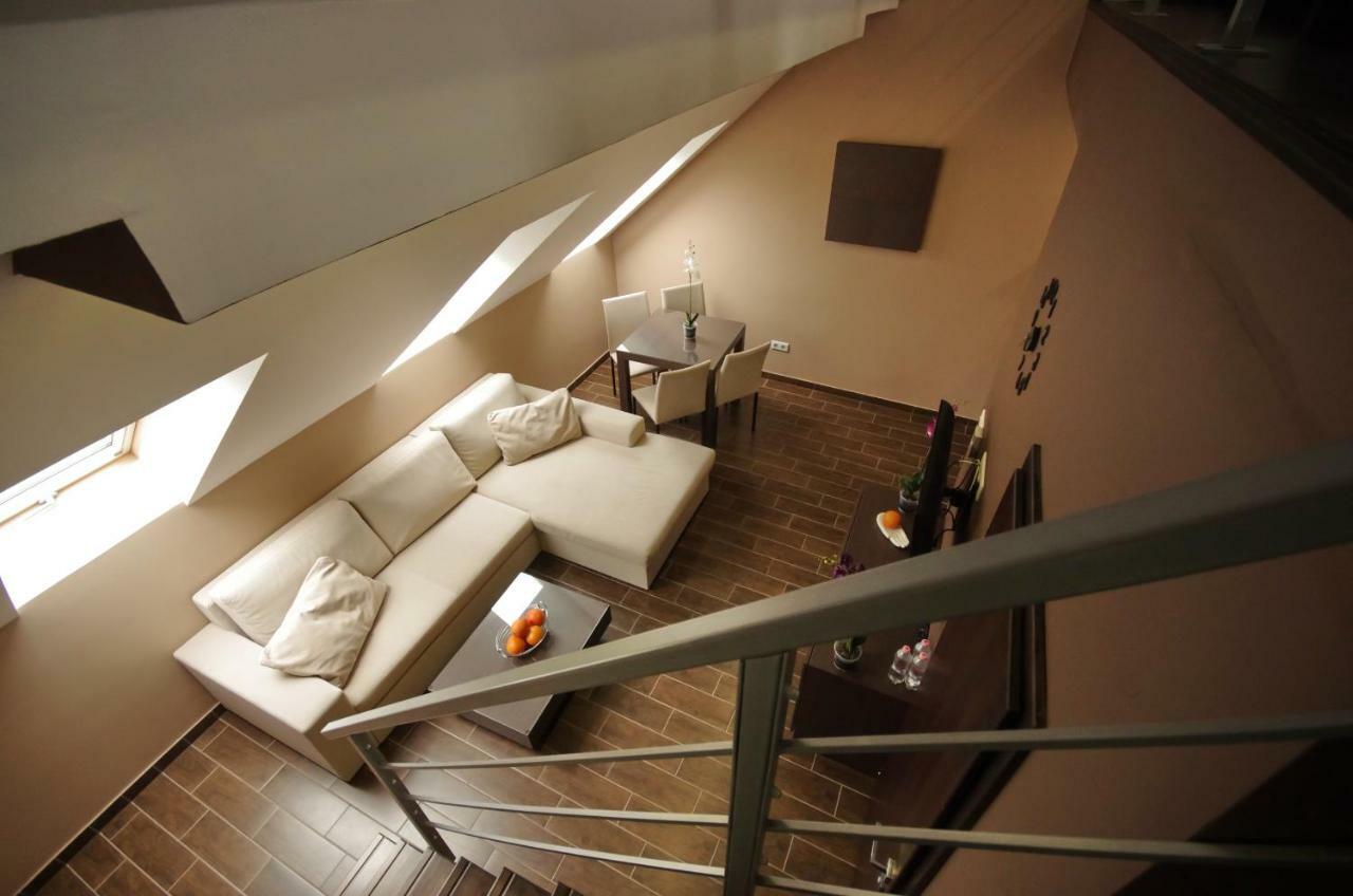 גיולה Royal Residence Apartments מראה חיצוני תמונה