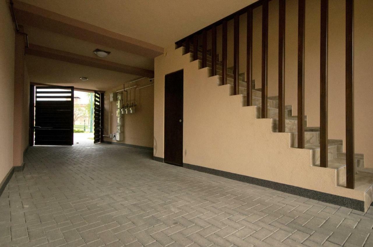 גיולה Royal Residence Apartments מראה חיצוני תמונה